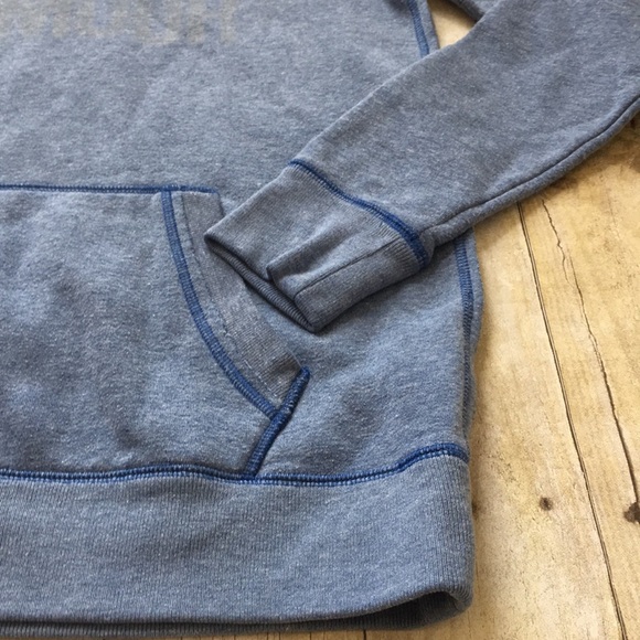 Under Armour Sweatshirt - Picture 3 of 6